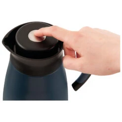 Outwell - Tisane Vacuum Jug - Bouteille Isotherme -Primusll Magasin outwell tisane vacuum jug bouteille isotherme detail 3